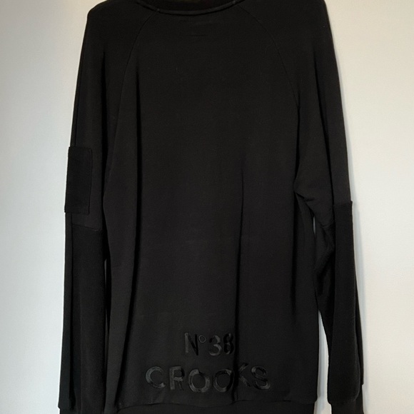 Crooks & castles crewneck with side zip. Size Large - Picture 3 of 5